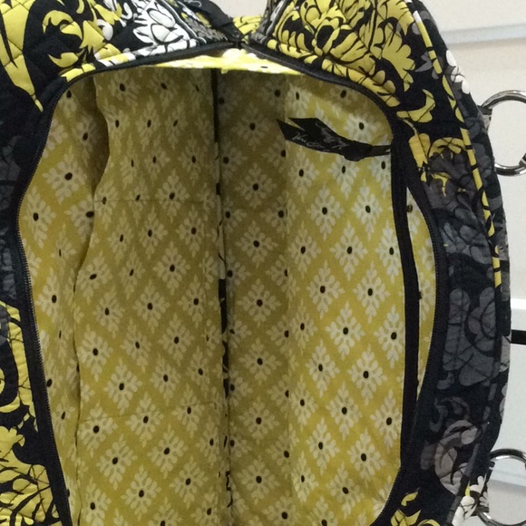 Rare 2 slant front pockets large Vera Bradley. New - Picture 3 of 3